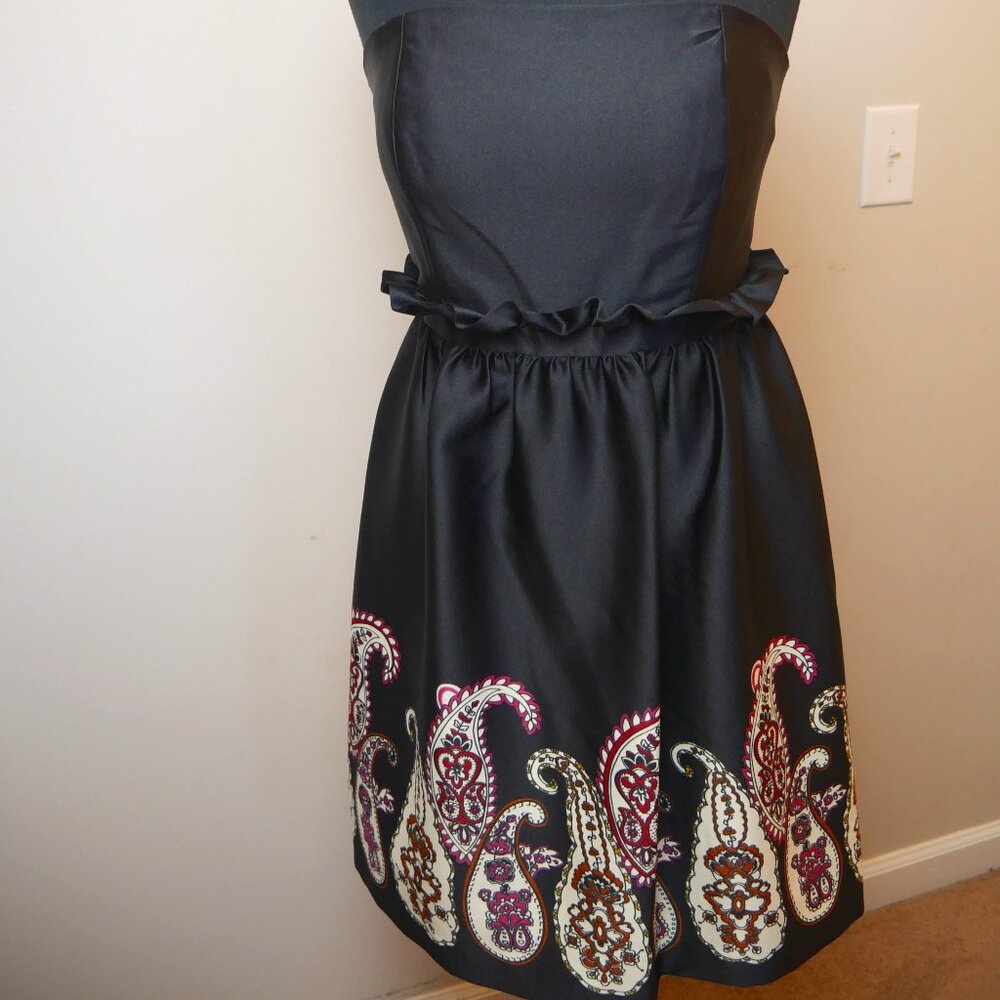 Kensie Strapless Paisley Print Ruffle Dress